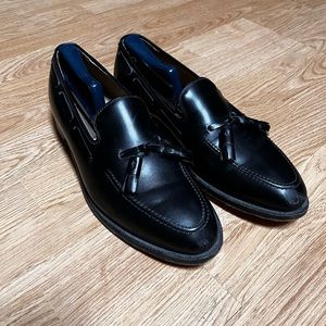 Johnston and Murphy dress shoes